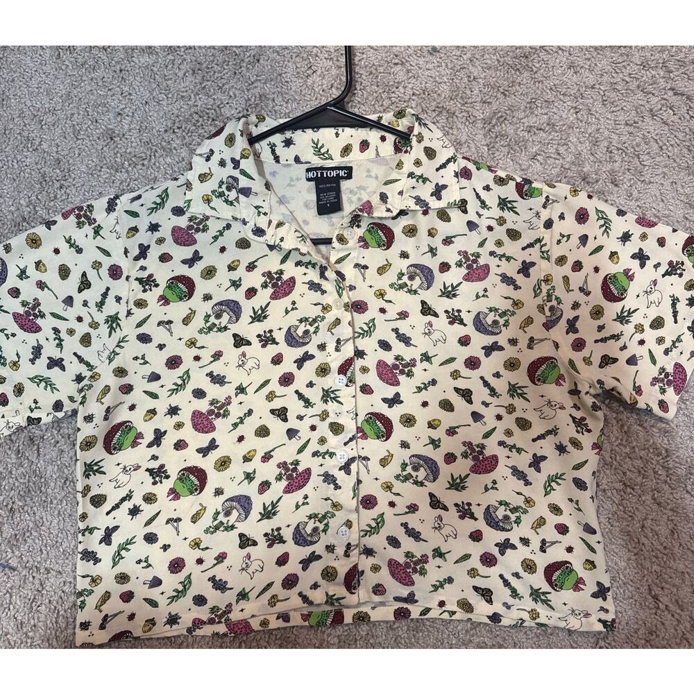 Hottopic Cottagecore Button Up